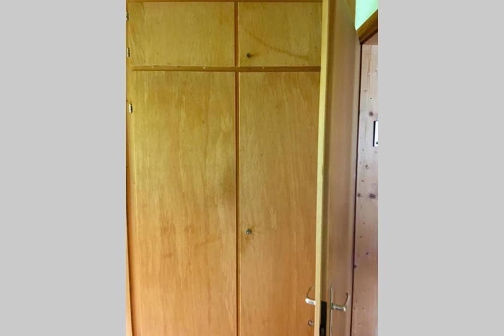 Ferienwohnung Uf Z'Enisch Klosters Bagian luar foto