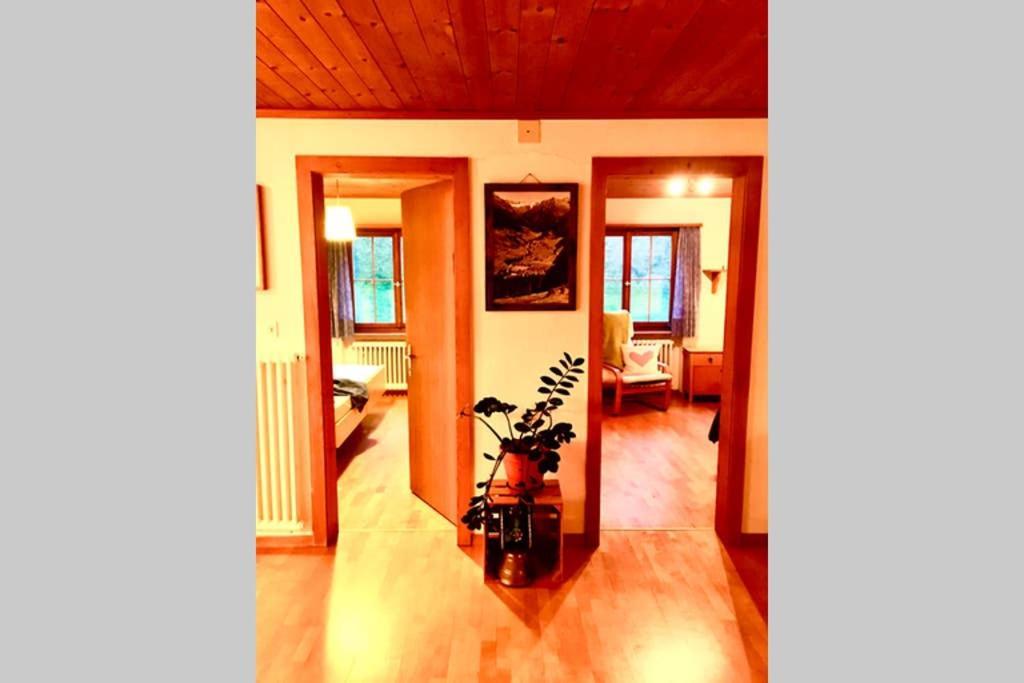 Ferienwohnung Uf Z'Enisch Klosters Bagian luar foto